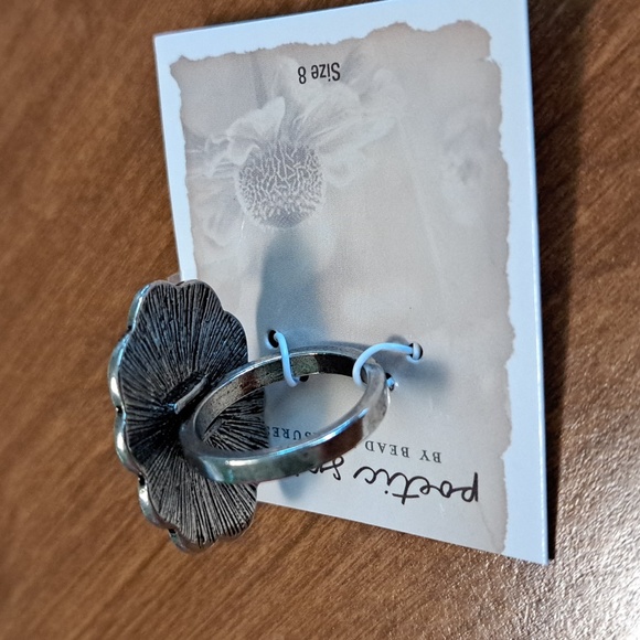 Western turquoise ring size 8/ BUNDLE ONLY 2or more items - Picture 4 of 4